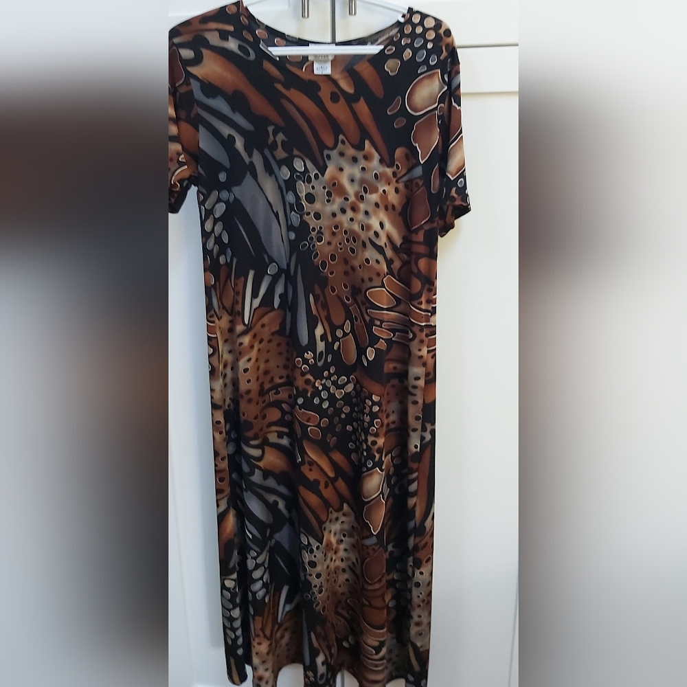 Jostar abstract short sleeved dress